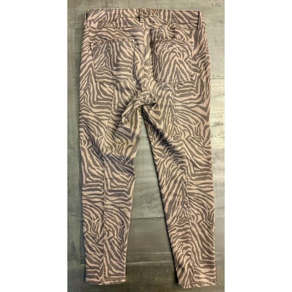 White House Black Market Zebra Print Skinny Crop Zip Ankle Sz 6 - Picture 3 of 13